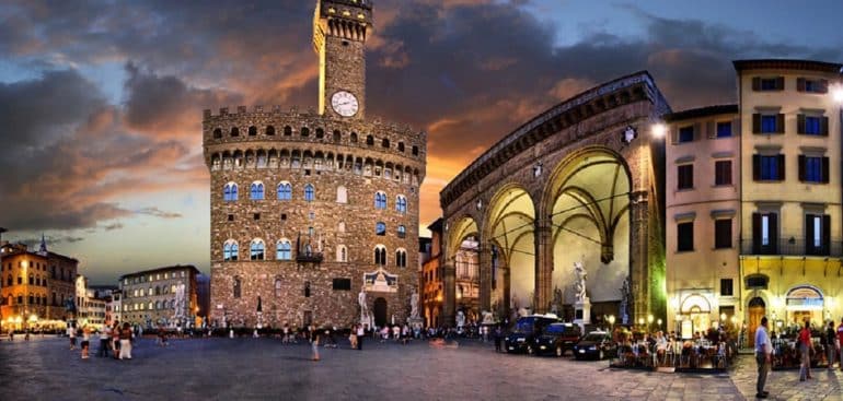 Piazza Della Signoria, a praça mais famosa de Florença Foto Flickr