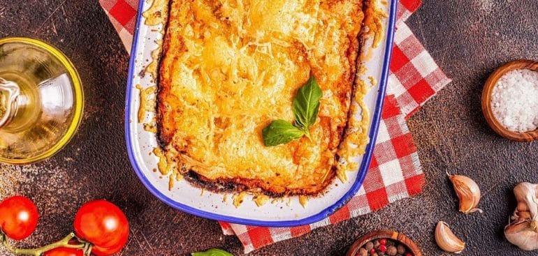 II Receitas de pratos italianos para o fim de semana: Saiba preparar Lasanha e Bife grelhado Foto: Freepik