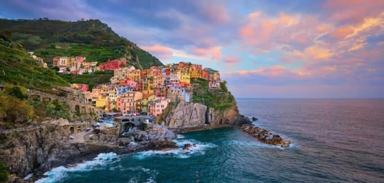 O que fazer em Manarola, na Ligúria – Conheça uma das aldeias mais charmosas de Cinque Terre Foto: Freepik