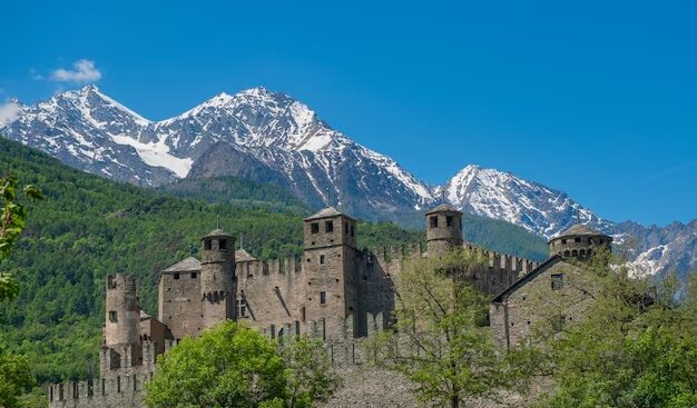 Conheça a arte em Saint Vicent, a região que fica no coração do Vale d’Aosta Foto: Freepik